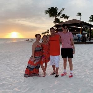 Meet your Posher, Rachel